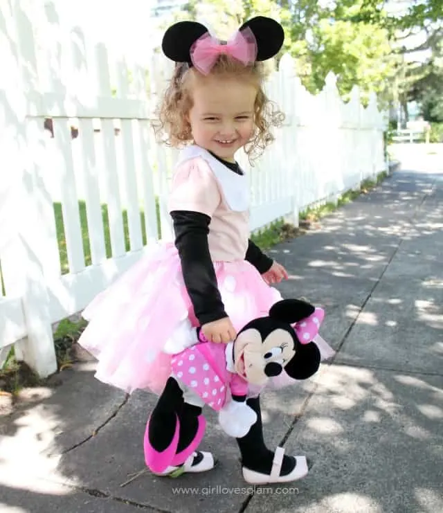 DIY No Sew Minnie Mouse Costume - Girl Loves Glam