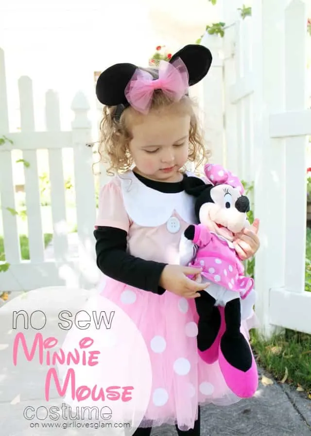 DIY Minnie Mouse Costume