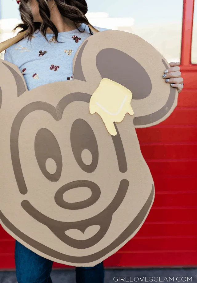 https://www.girllovesglam.com/wp-content/uploads/2019/09/Mickey-Waffle-Costume-10.png.webp